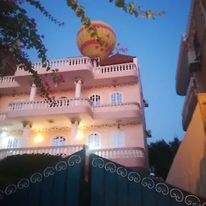 Palace Appartamento Luxor
